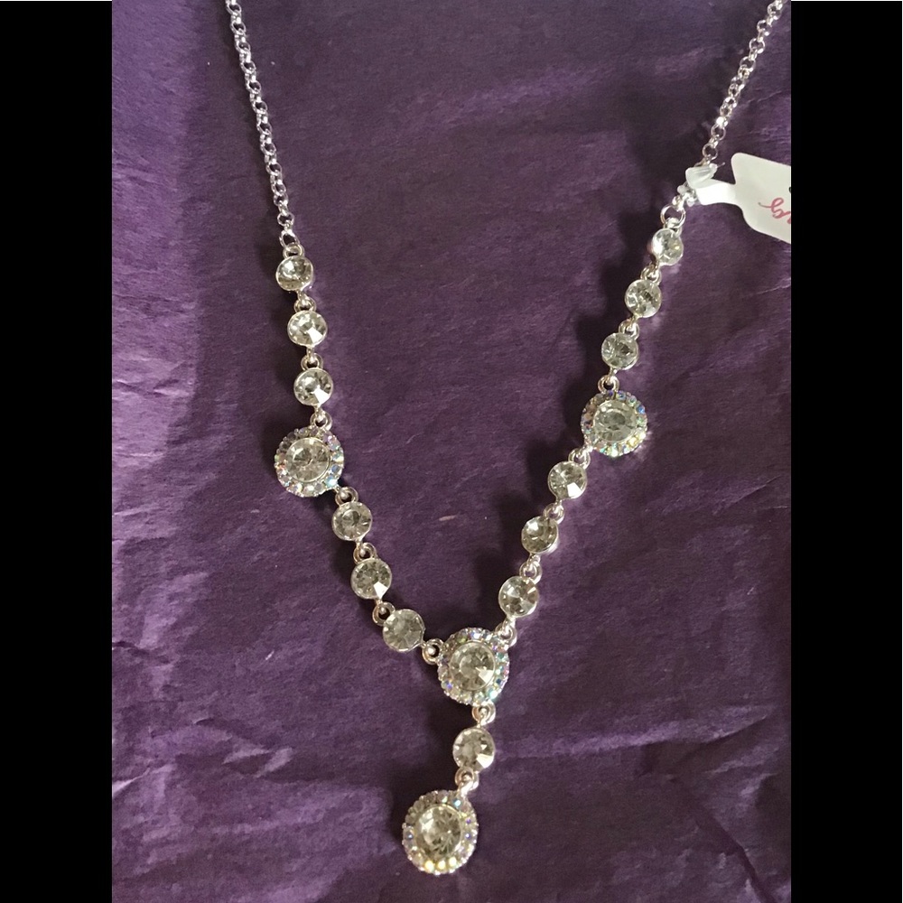 Icing Drop Necklace